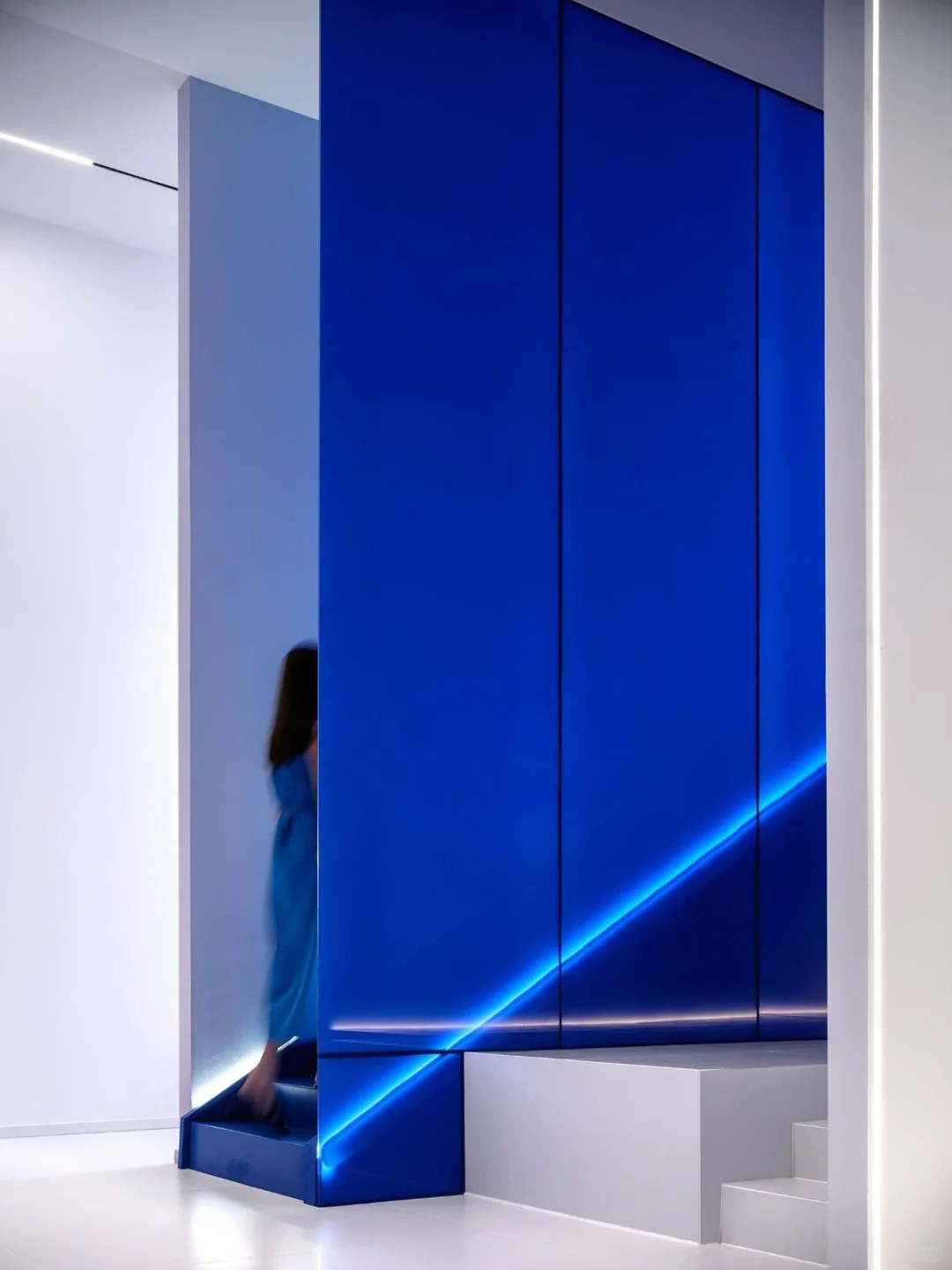 蓝色亚克力 (6).jpg